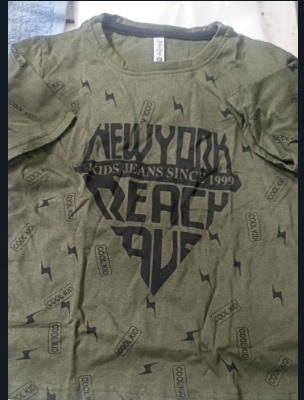 Kids T Shirt Green Colour Size L