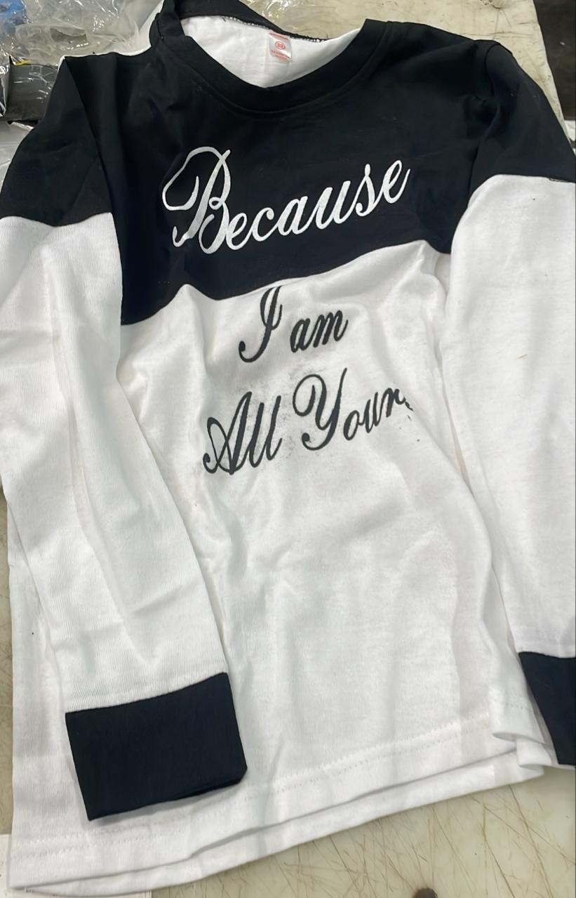 Kids White And Black Printed T Shirt Full Sleeve Size 32