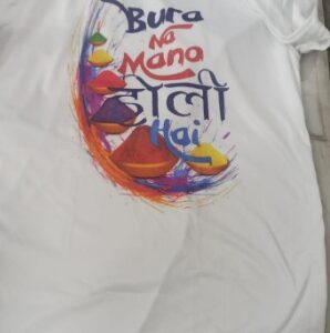 Men T Shirt White Colour Size M