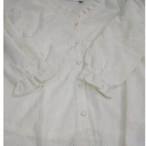 Women White Top Size M
