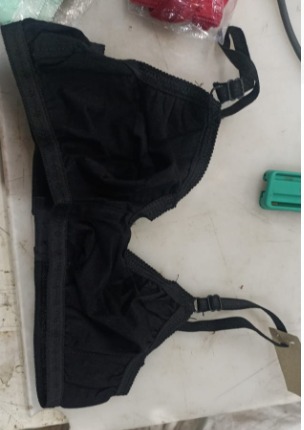 Women Bra Black Colour Size 28