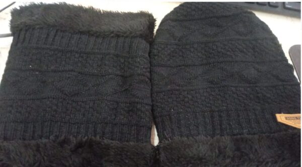 Woolen Cap And Neck Warmer Set Black