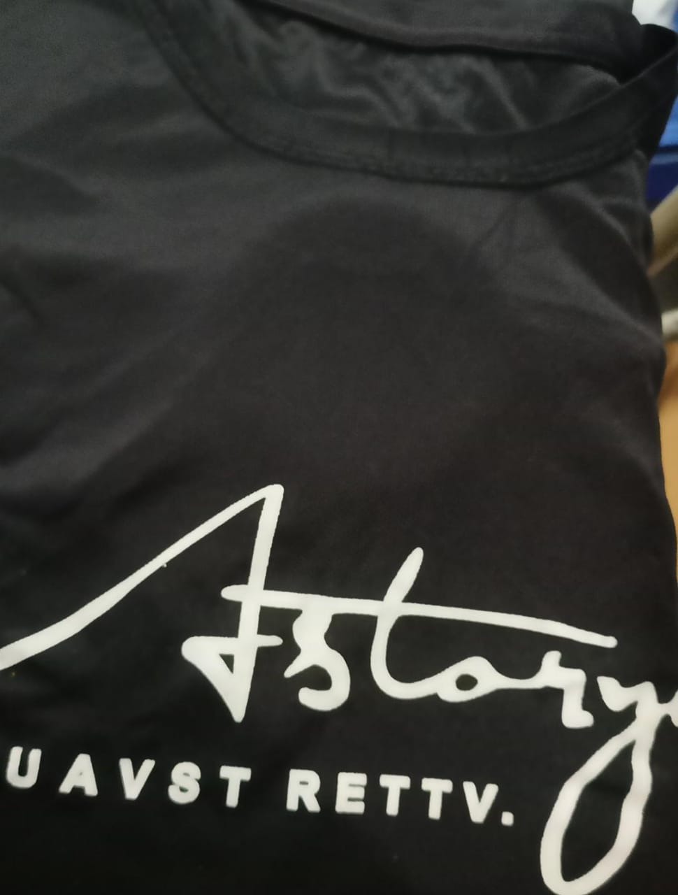 Men T Shirt Size M Color Black