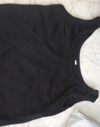 Women Black Crop Top Sleeveless Size M