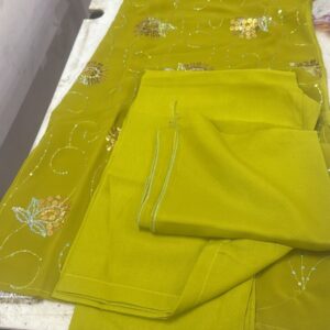 Women Green Color Suit Set With Dupatta Size 38