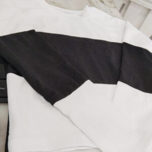 Black And White Color Crop Top For Women Size S