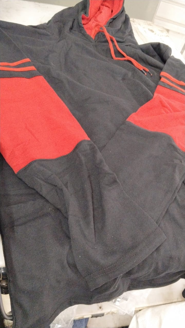 Black And Red Color Cotton Hoodie For Men Size Xl
