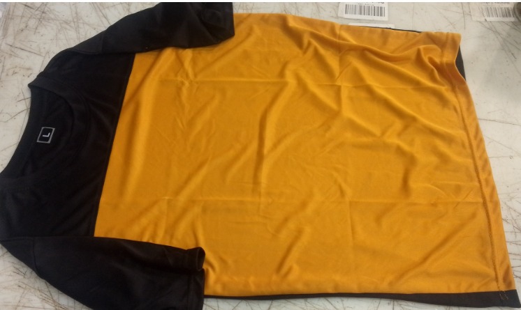 Men Black And Yellow T Shirt Size L