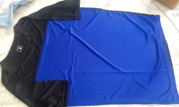 Men Black And Blue T Shirt Size M
