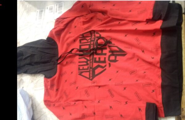 Kids Boys Sweater Red And Black Printed Size 6 To 7Y