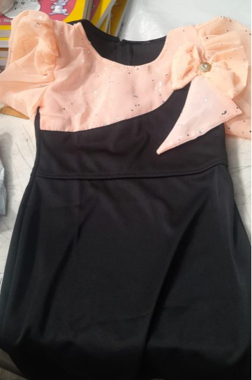 Girls Dress Peach Black Size 26
