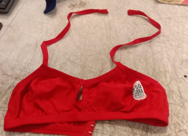 Women Red Non Padded Bra With Strap Size 32