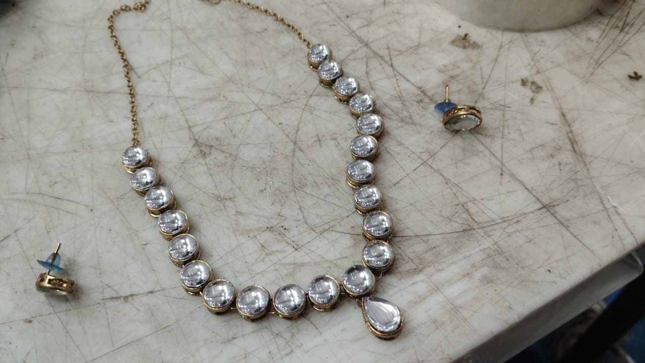 Women Diamond Necklace With Earrings