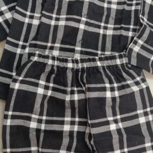 Dress For Kids Colour Black Size 3 To 4 Yrs