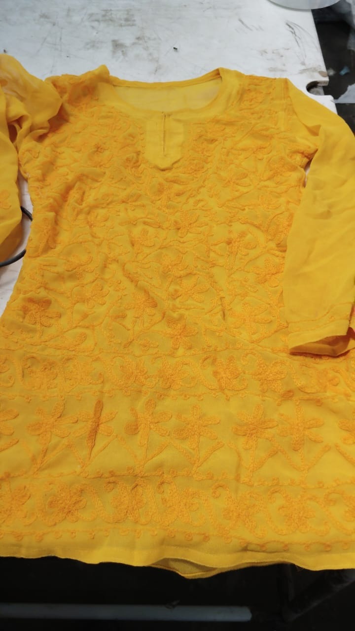 Women Yellow Color Short Top Size M