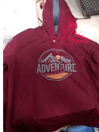 Men Sweatshirt Maroon Colour Size 36