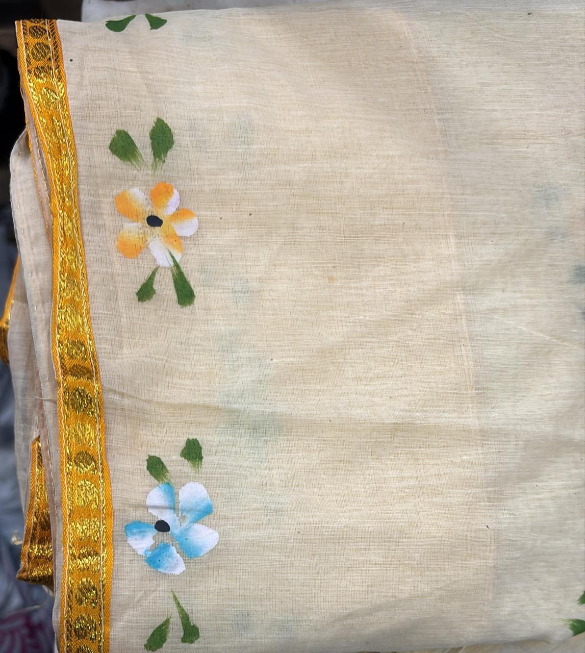 Women Printed Saree Yellow Colour