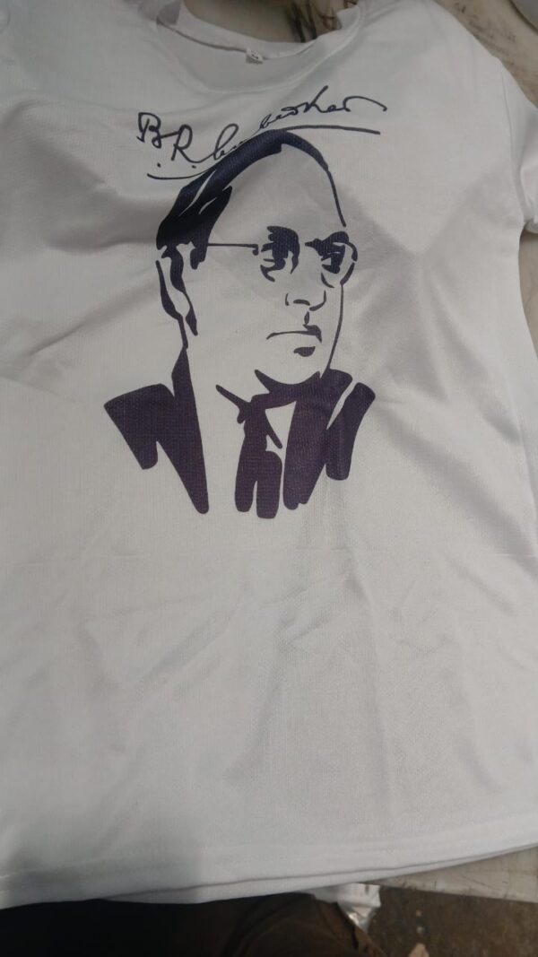 T Shirt For Men Colour White Size M