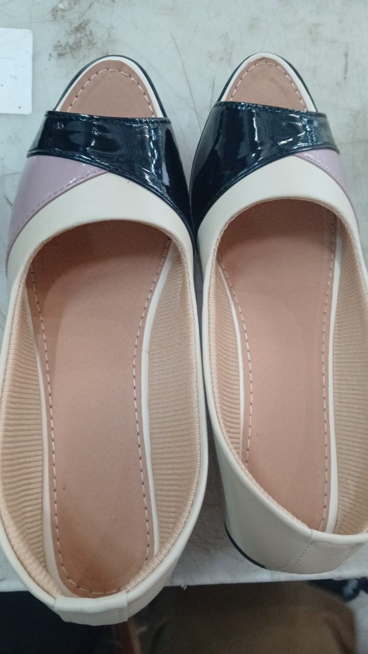 Casual Flat Bellies Or Ballerina Loafer For Women Multicolour Size 40