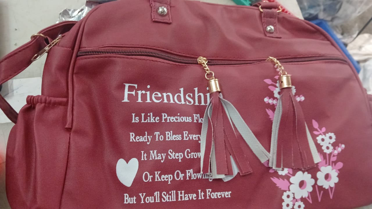 Handbag For Women Color Maroon