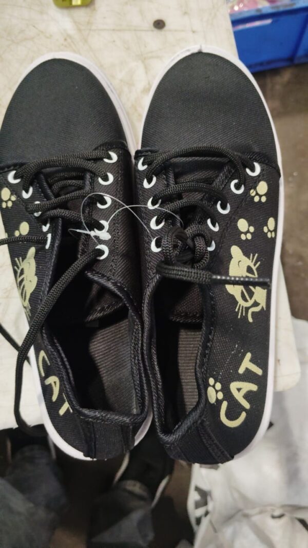 Women Black Color Shoe Size 7