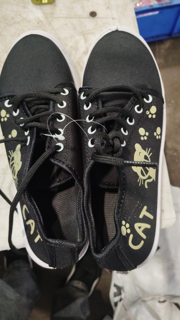 Women Black Color Shoe Size 7