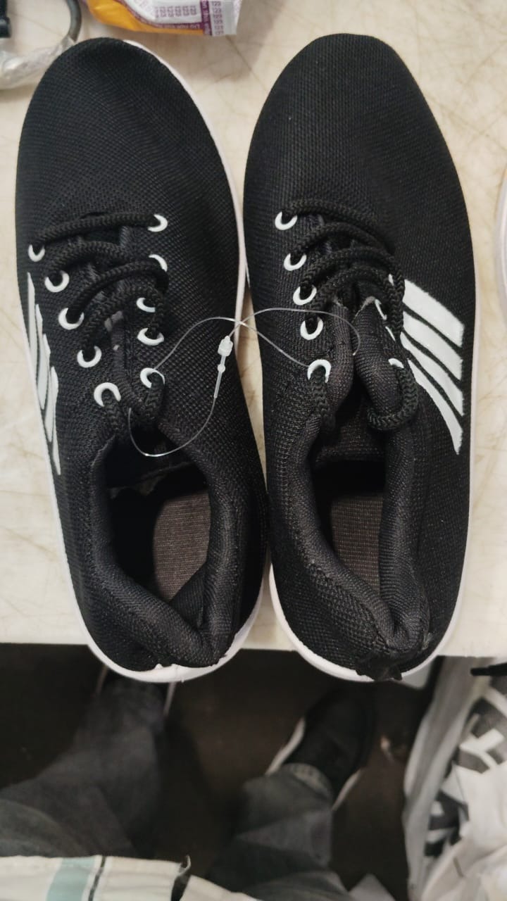 Women Black Color Shoe Size 7