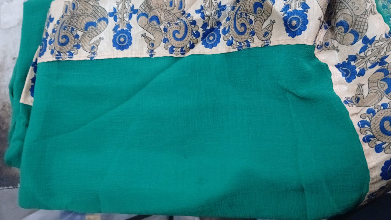 Saree For Women Colour Green