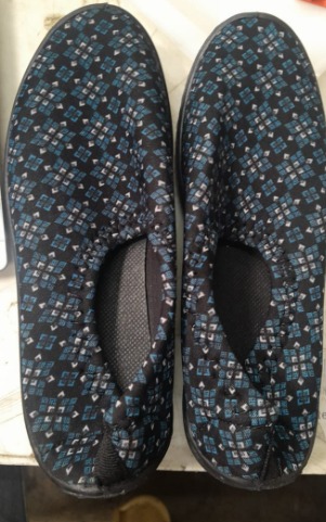 Womens Slip On Shoes Black Blue Size 8