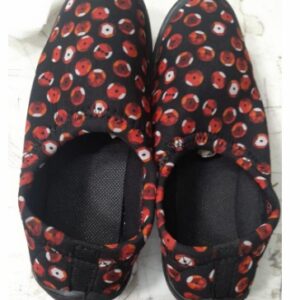 Womens Slip On Shoes Black Red Size 5