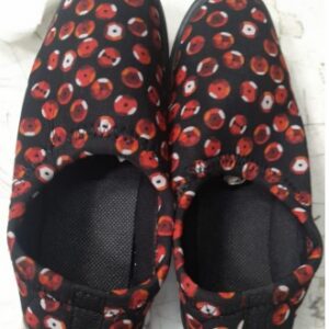 Womens Slip On Shoes Black Red Size 9