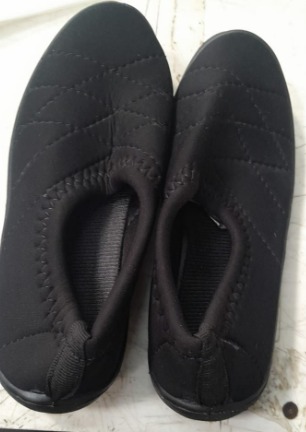 Womens Slip On Shoes Black Size 5