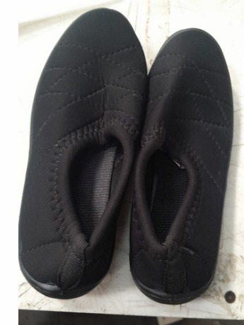 Womens Slip On Shoes Black Size 5
