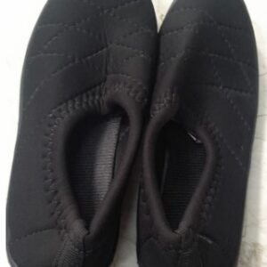 Womens Slip On Shoes Black Size 5