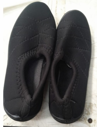 Womens Slip On Shoes Black Size 7