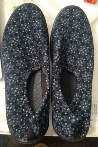 Womens Slip On Shoes Black Blue Size 6
