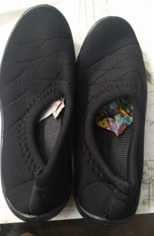Womens Slip On Shoes Black Size 9