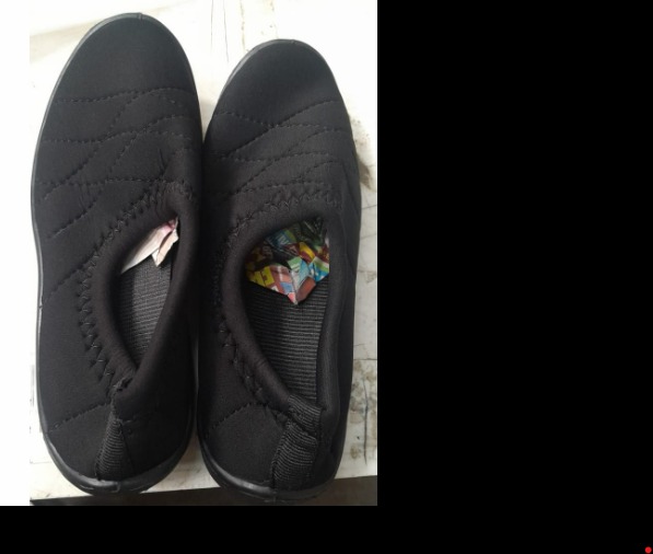 Womens Slip On Shoes Black Size 6