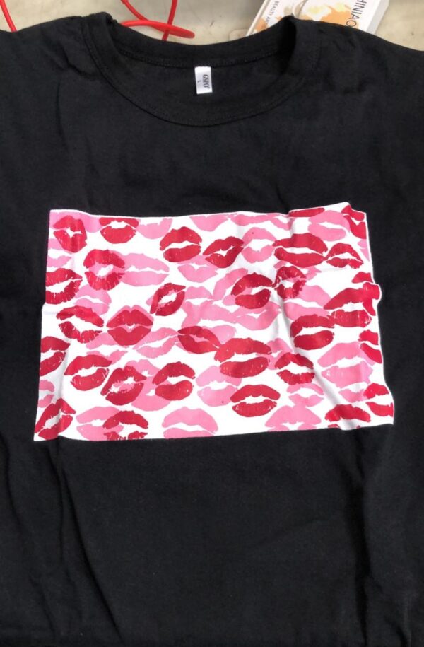 Black Color T Shirt For Men Size L