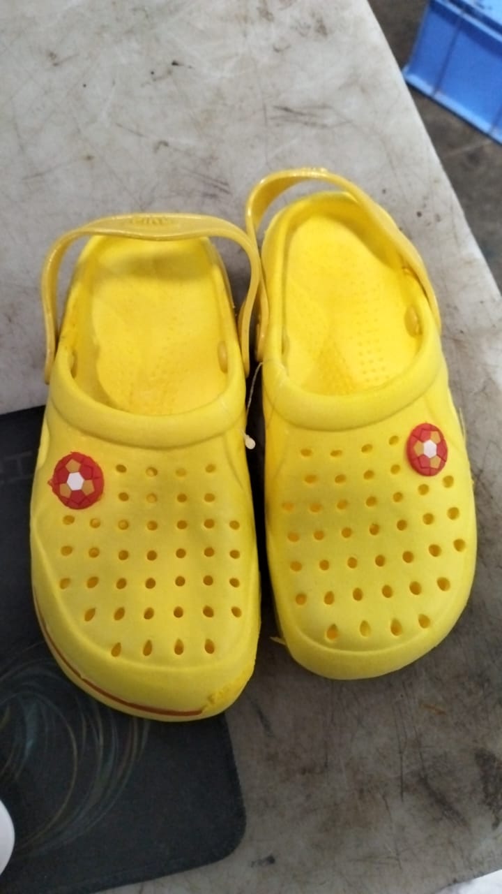 Kids Yellow Color Clogs Size 35