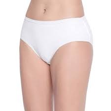 Fruit Of The Loom Women Cream Colour Panty Size L