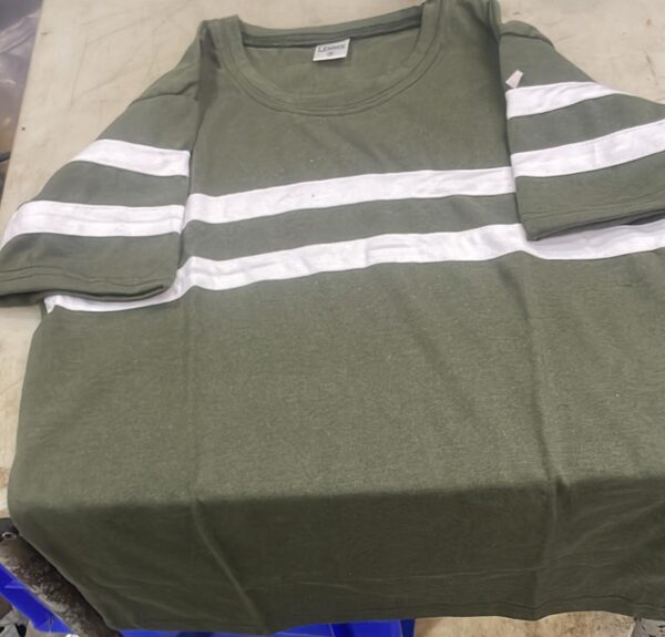Men Green Color T Shirt Half Sleeve Size S