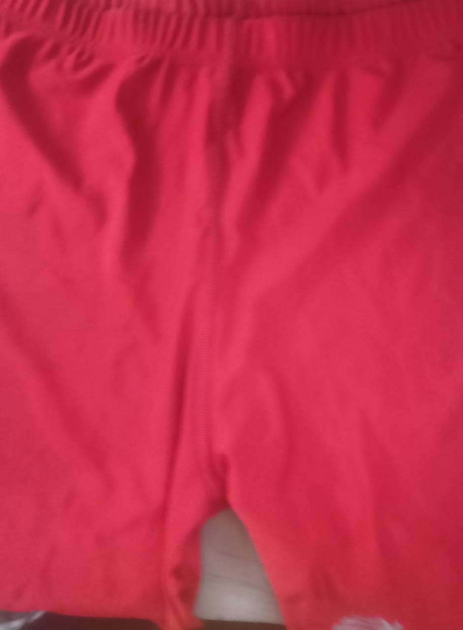 Men Shorts Size S Color Red