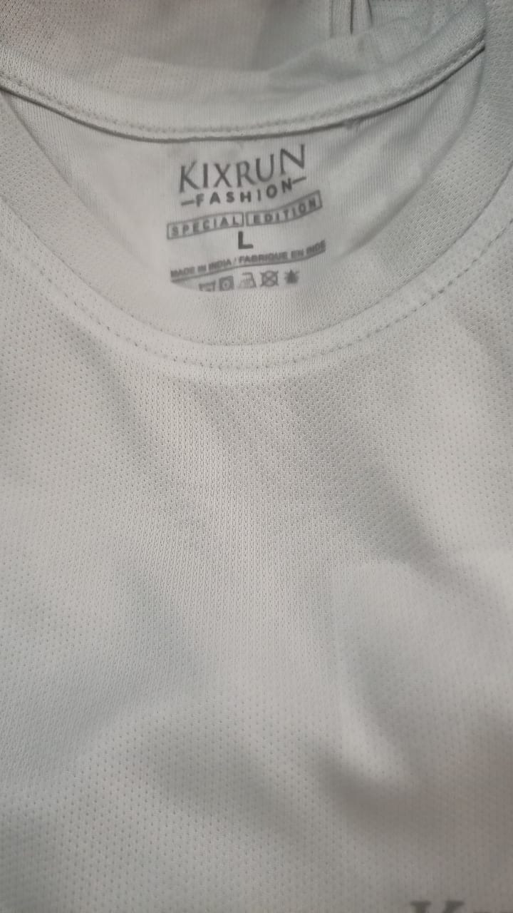 Men T Shirt Size L Color Grey