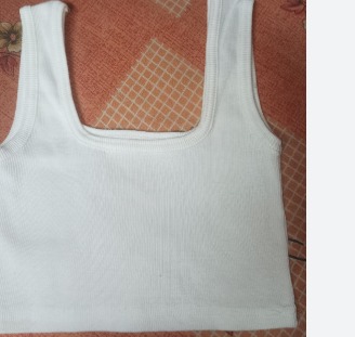 Women Square Cut Crop Tank Top In White Color Size Xl
