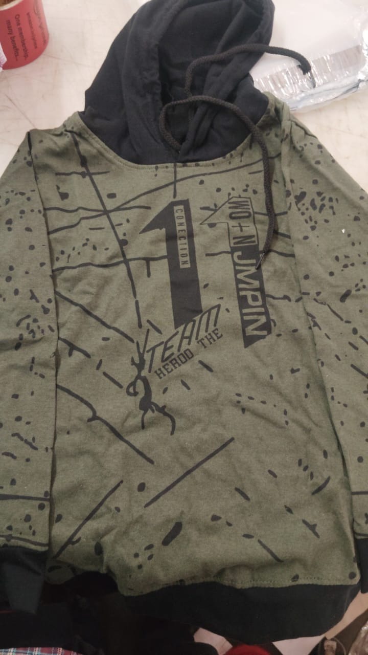 Kids Boy Green Color Sweatshirt Size 10 To 12 Years