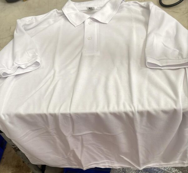 Women White Color T Shirt Half Sleeve Size 44