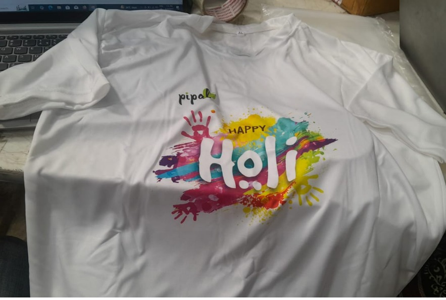 Mens Happy Holi Printed T Shirt Size Xl White