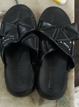 Women Slipper Black Colour Size 38