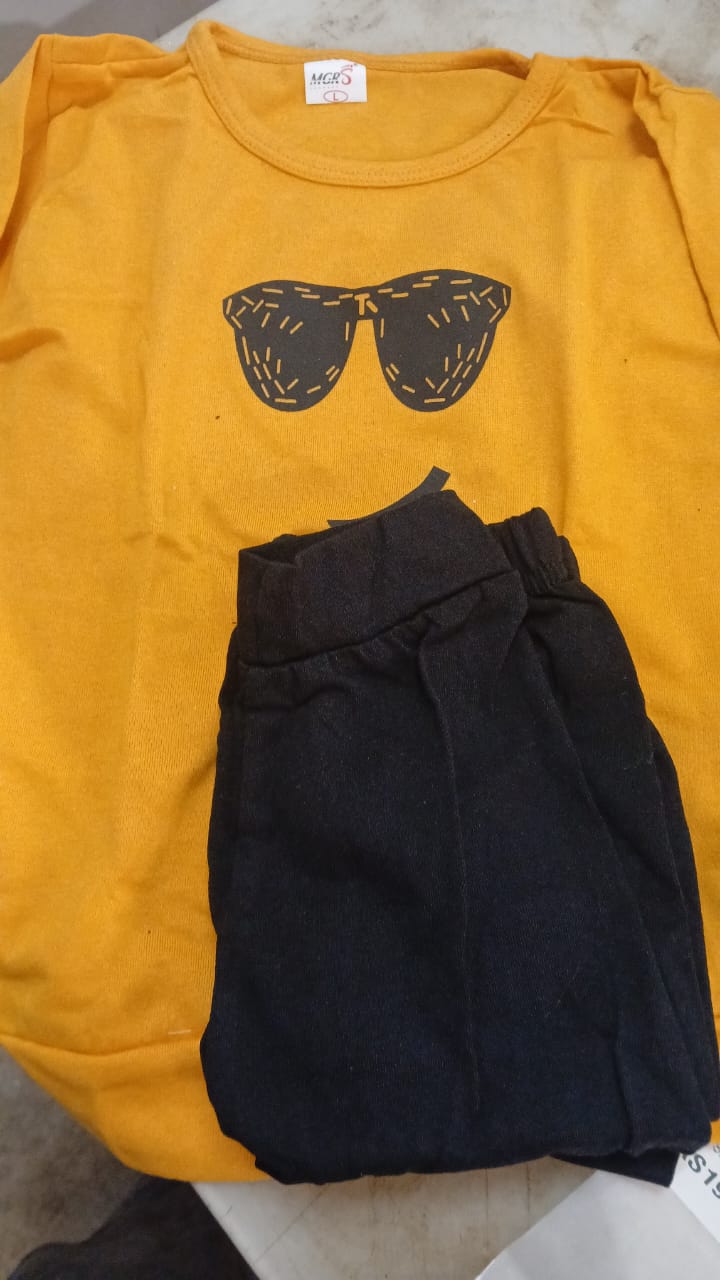 Dress For Kids Colour Yellow Black Size 3 To 4 Yrs